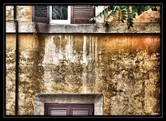 Trastevere Walls